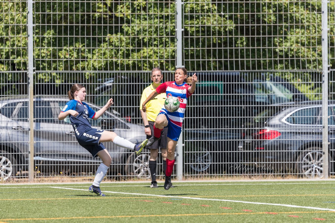 Bild 247 - wBJ Holsatia Elmshorn - VfL Pinneberg : Ergebnis: 1:4